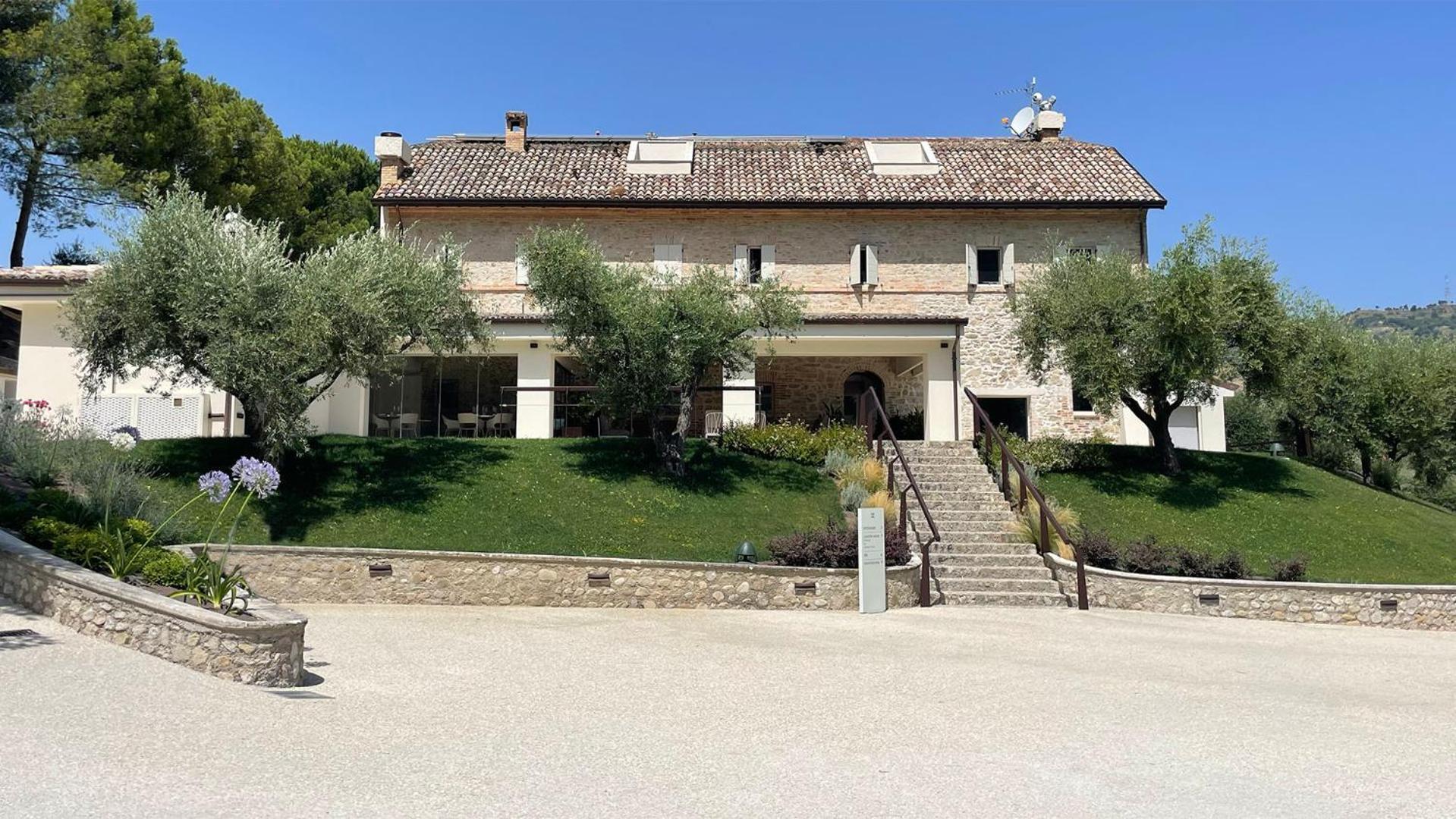 Colle Serrano Relais & Spa Villa Ripatransone Exterior photo